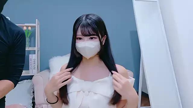 Ruru-shuv from StripChat