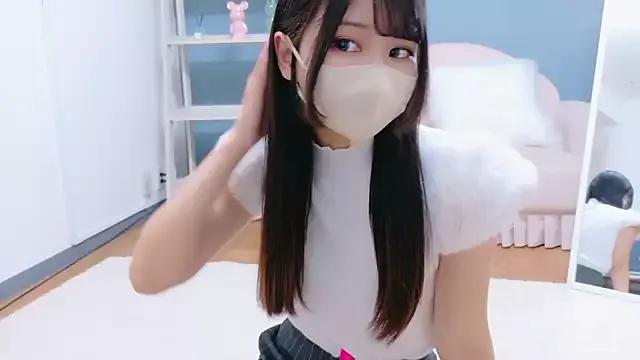 Ruru-shuv from StripChat