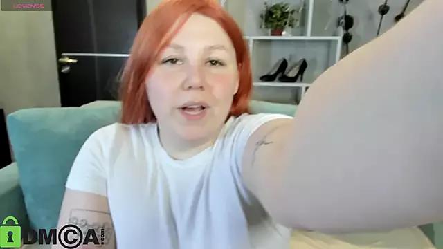Ruth_Oliver from StripChat is Freechat