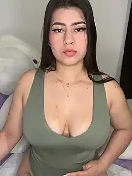 Saanvi21 from StripChat