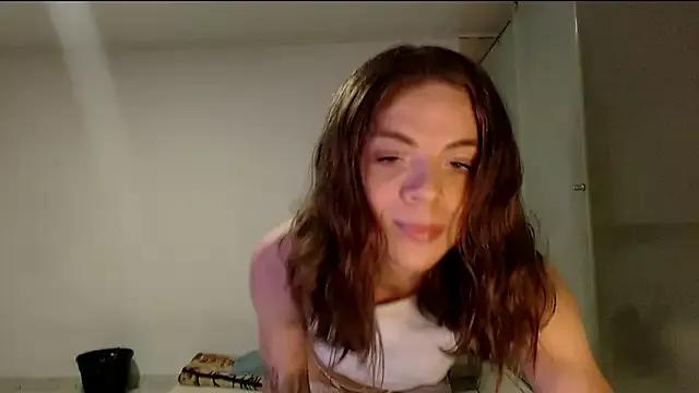 saara_johnson496 from StripChat