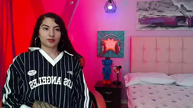 Photos of Sabriinaa_Foxx from StripChat is Freechat