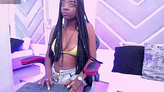 SabrinaBrownn from StripChat is Freechat