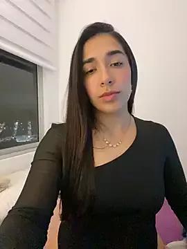 Explore our live girls sluts from our Custom and Multi clubs and checkout exclusive access to highly interactive content, such as shape, hair, titties, pussy type and many more.