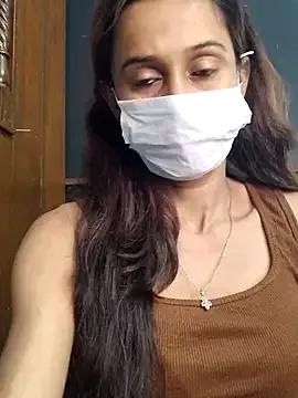 Saharaa from StripChat