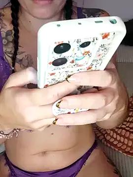 Explore our live girls sluts from our Custom and Multi clubs and checkout exclusive access to highly interactive content, such as shape, hair, titties, pussy type and many more.