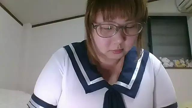 SAKU-RA-chan webcams show profile image 