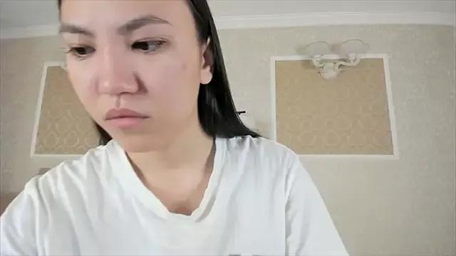 sakura_oki_doki from StripChat is Freechat