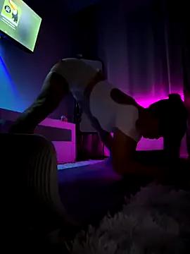 SakuraAckerman webcams show profile image 