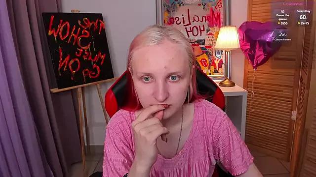 SallyFishery from StripChat