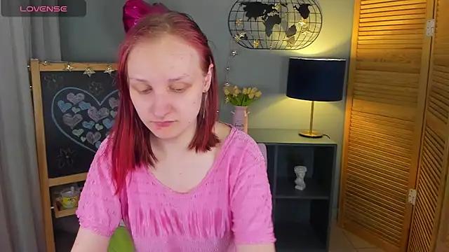 SallyFishery from StripChat