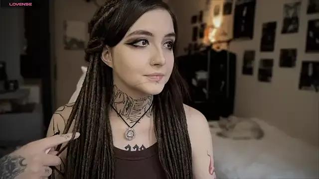 SallyJohnson from StripChat