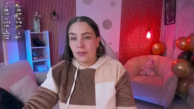 Salma_deep from StripChat is Freechat