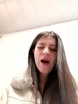 Explore our live girls sluts from our Custom and Multi clubs and checkout exclusive access to highly interactive content, such as shape, hair, titties, pussy type and many more.
