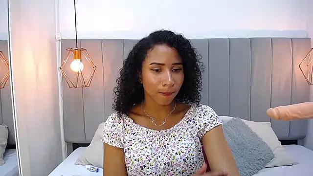 Explore our live girls sluts from our Custom and Multi clubs and checkout exclusive access to highly interactive content, such as shape, hair, titties, pussy type and many more.
