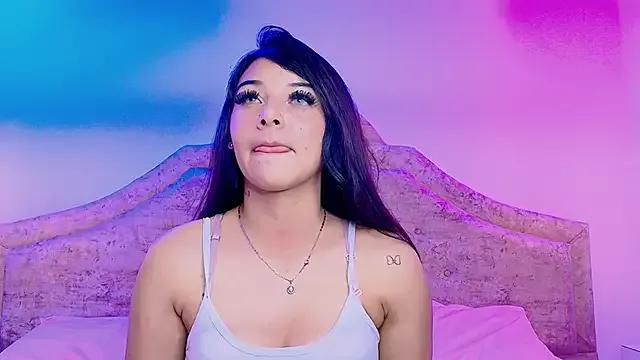 SalomeSantana1 from StripChat is Freechat