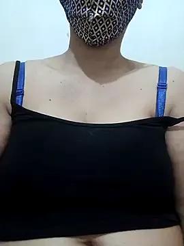 Samantaapu from StripChat