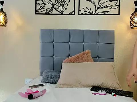 SamantaParty1 from StripChat is Freechat