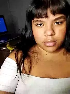 samantha-pettie from StripChat
