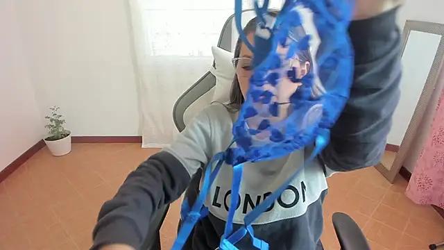 samantha__wilson from StripChat