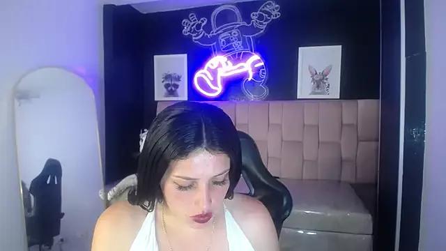 samantha_b1_ from StripChat