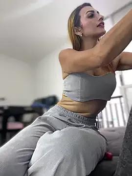 Explore our live girls sluts from our Custom and Multi clubs and checkout exclusive access to highly interactive content, such as shape, hair, titties, pussy type and many more.