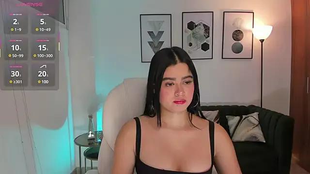 Explore our live girls sluts from our Custom and Multi clubs and checkout exclusive access to highly interactive content, such as shape, hair, titties, pussy type and many more.