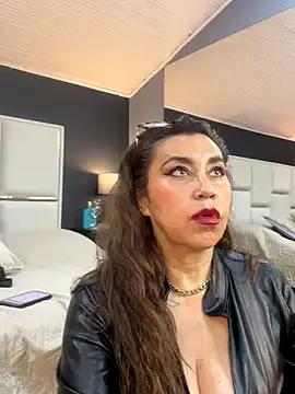 Samantha_Milf__ from StripChat