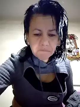 Samantha_Redsx21 from StripChat