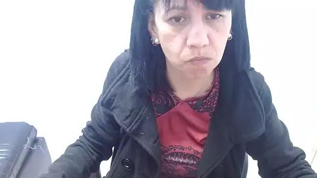 Samantha_Redsx21 from StripChat