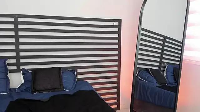 samantha_wolker from StripChat