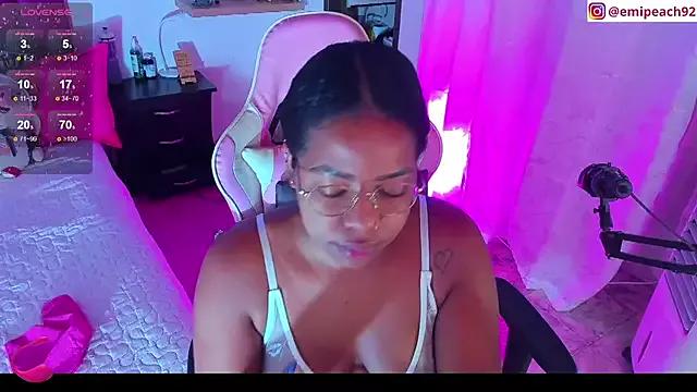 samanthaabloom from StripChat