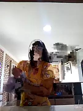 Samara_Outdoors from StripChat is Freechat