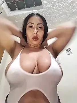 samara_topfisting from StripChat