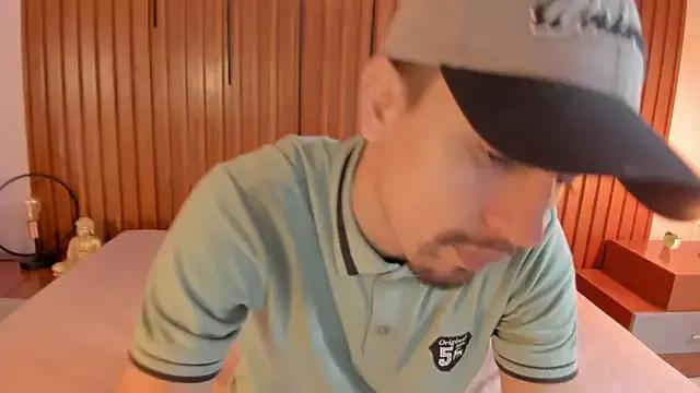 Samara_Wild from StripChat is Freechat