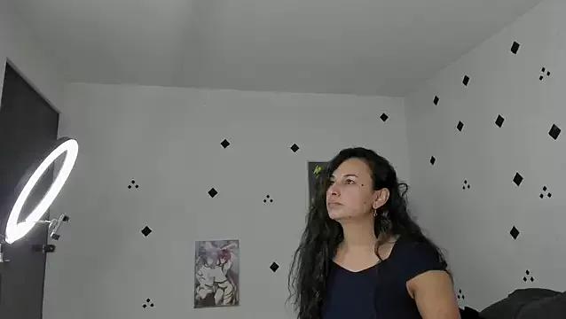samaramour from StripChat is Freechat