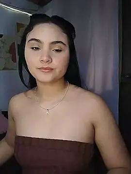 Explore our live girls sluts from our Custom and Multi clubs and checkout exclusive access to highly interactive content, such as shape, hair, titties, pussy type and many more.