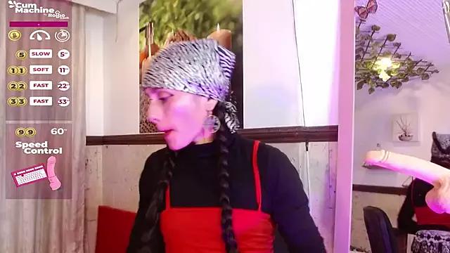 Samy_Hoops from StripChat is Freechat