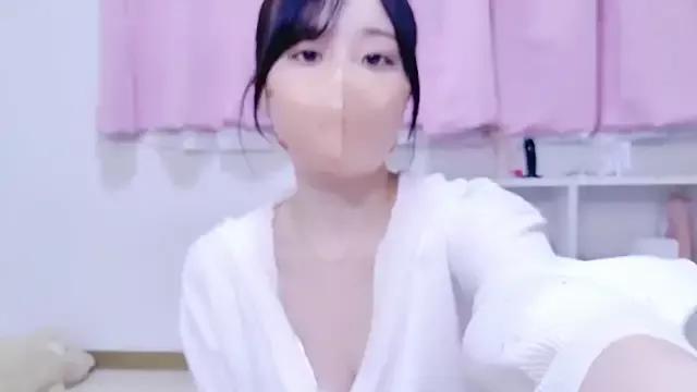 SANA_ch from StripChat
