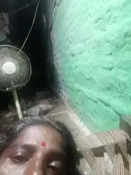 Sanam_babyyy from StripChat