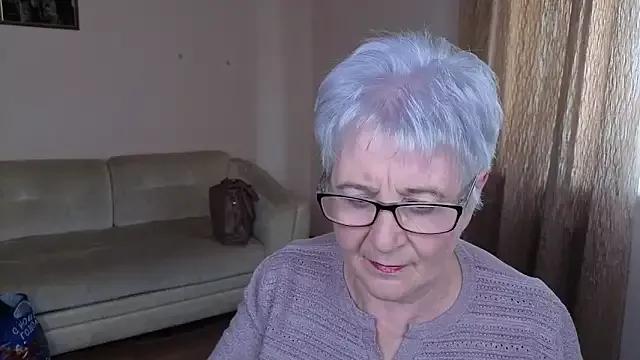 Sandra_Snowflake from StripChat is Freechat