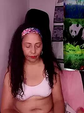 Sandy-13 from StripChat is Freechat