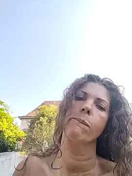 sansan2411 from StripChat