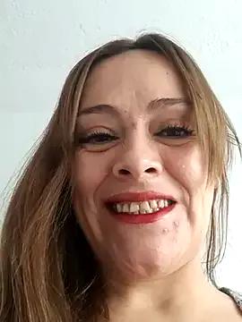 Saori_35_ webcams show profile image 