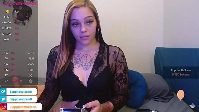 sapphirestorm8 from StripChat