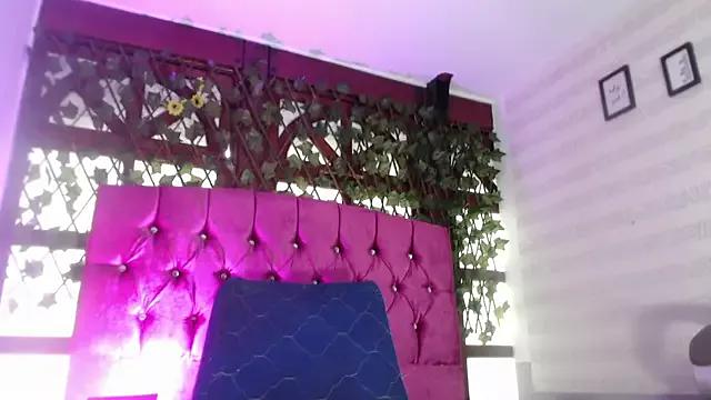 sara23__ from StripChat