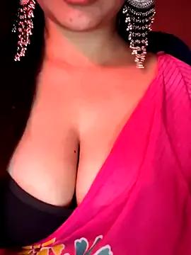 Sara_1618 from StripChat is Freechat