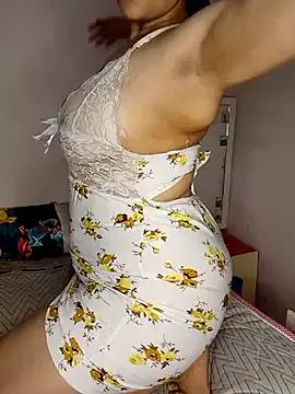 Sara_alasd from StripChat is Freechat