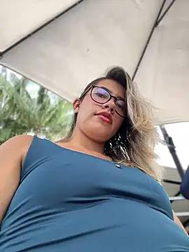 sara_calderon from StripChat