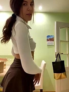Sara_darling from StripChat